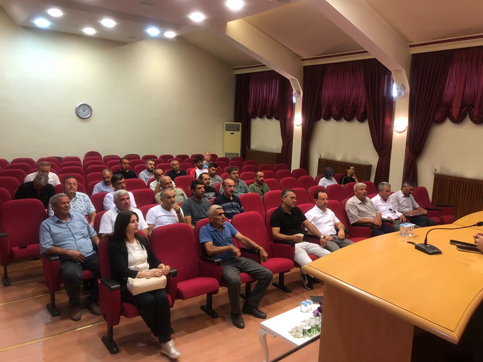 İL MÜDÜRÜ  PARLAK SÜT ÜRETİCİLERİ İLE BULUŞTU