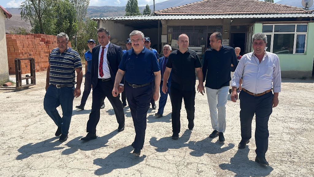 "AFYONUMUZ İÇİN VAR GÜCÜMÜZLE ÇALIŞIYORUZ"
