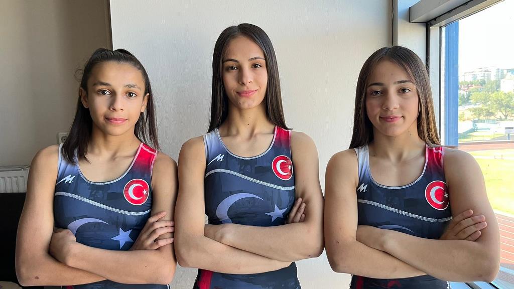 AFYONKARAHİSAR'IN GURURU TAŞOLUK BLD SK'DEN ÜÇ SPORCU MİLLİ TAKIMDA