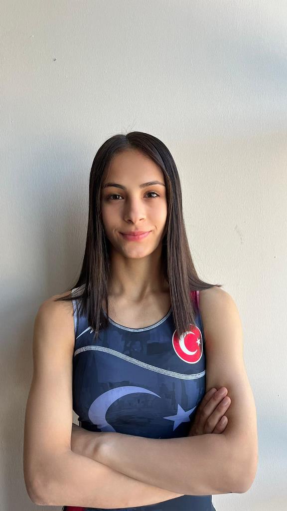 AFYONKARAHİSAR'IN GURURU TAŞOLUK BLD SK'DEN ÜÇ SPORCU MİLLİ TAKIMDA