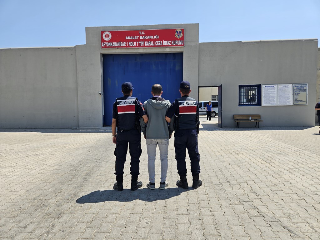 19 YIL HAPİS CEZASIYLA ARANAN ŞAHIS SALAR'DA YAKALANDI