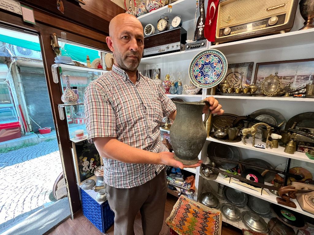 AFYON'DA KASAPLIKTAN SANATA UZANAN BİR YOLCULUK