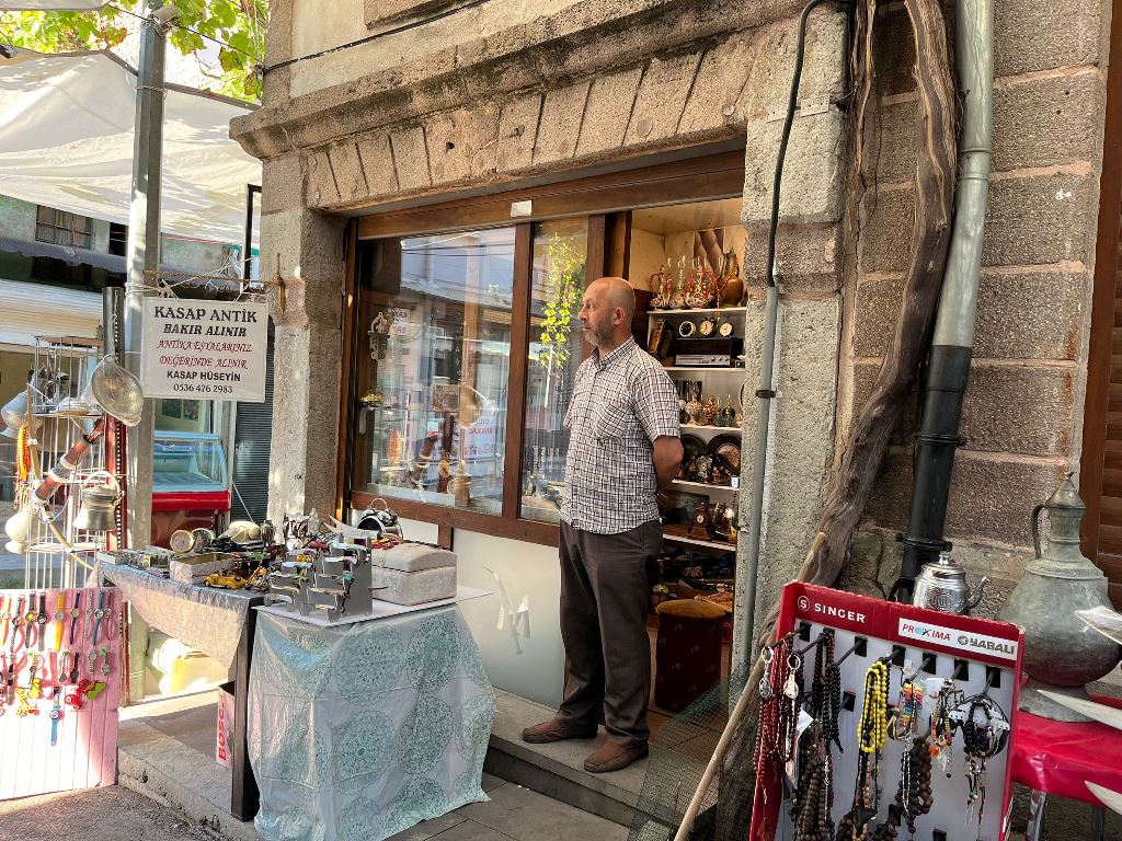 AFYON'DA KASAPLIKTAN SANATA UZANAN BİR YOLCULUK
