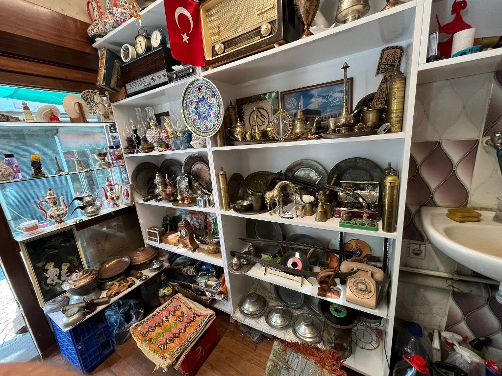 AFYON'DA KASAPLIKTAN SANATA UZANAN BİR YOLCULUK