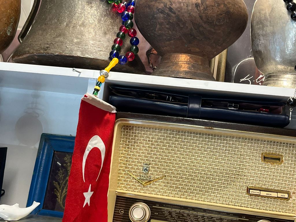 AFYON'DA KASAPLIKTAN SANATA UZANAN BİR YOLCULUK