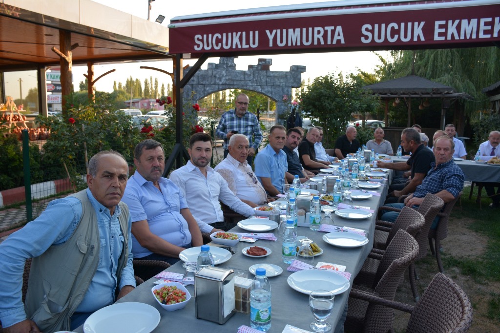 TAYTAK, MUHTARLARIN TALEPLERİNİ TEK TEK DİNLEDİ VE NOT ALDI