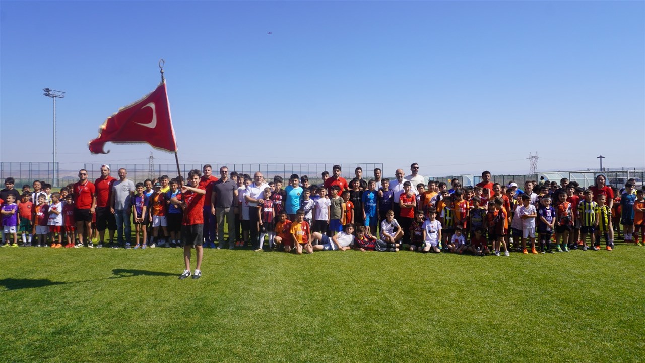 GSB Spor Okullarında Geleceğin Yıldızları Parlıyor