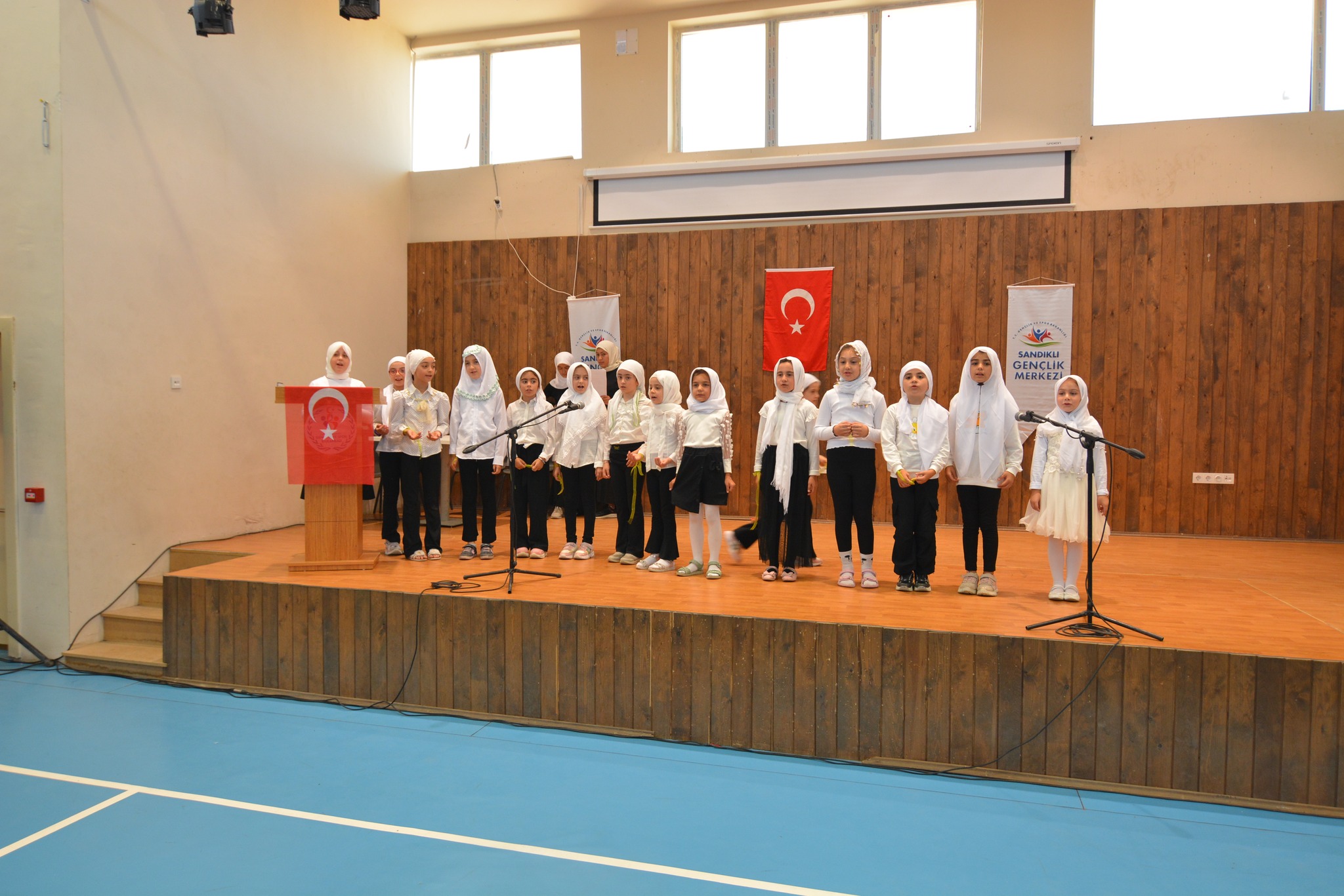 Sandıklı’da Yaz Kuran Kursu Kapanış Töreni Düzenlendi