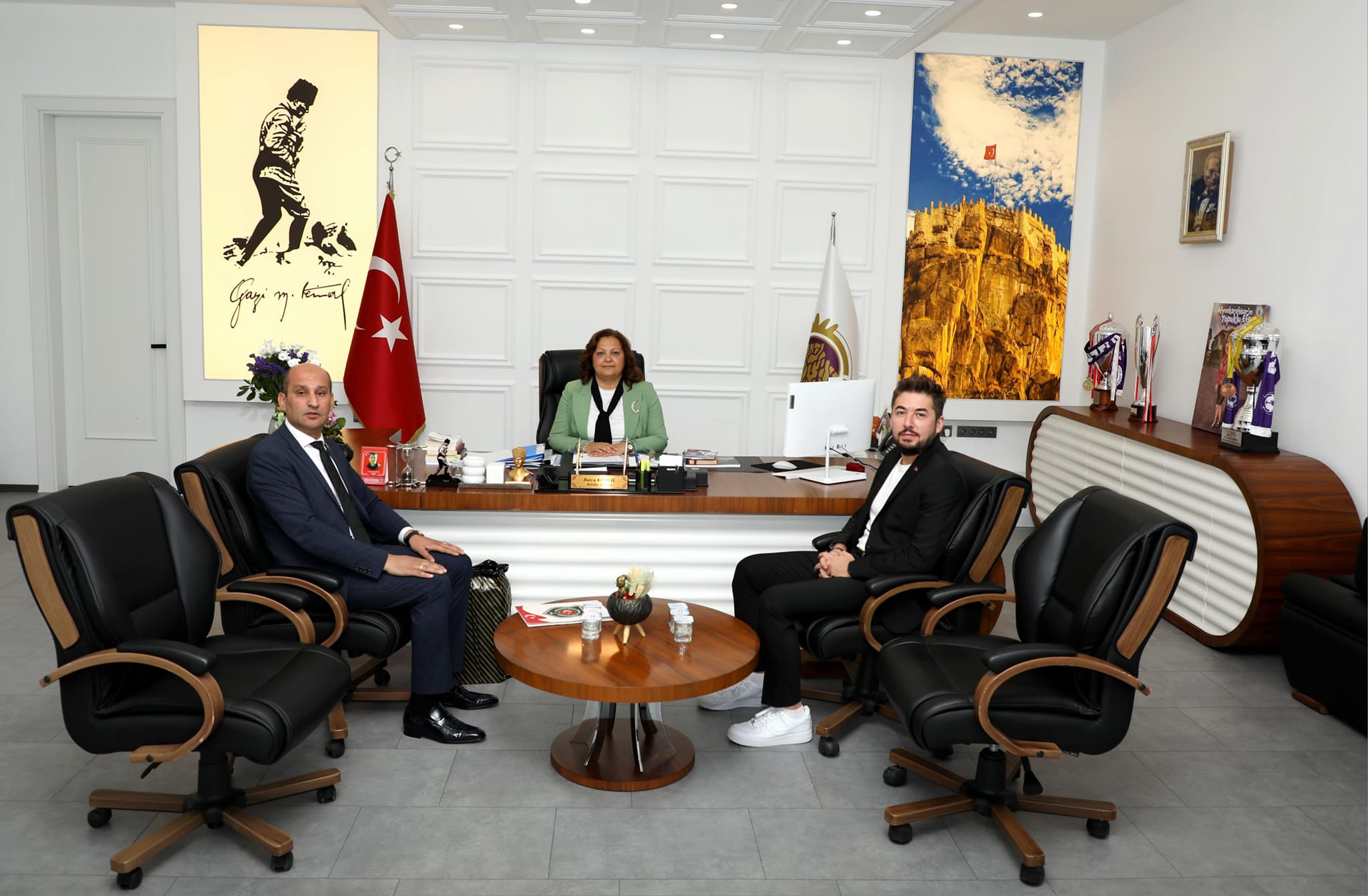 Başkan Kumartaşlı  ''Güzel Faaliyetler ve Sürprizlere Hazır Olun''