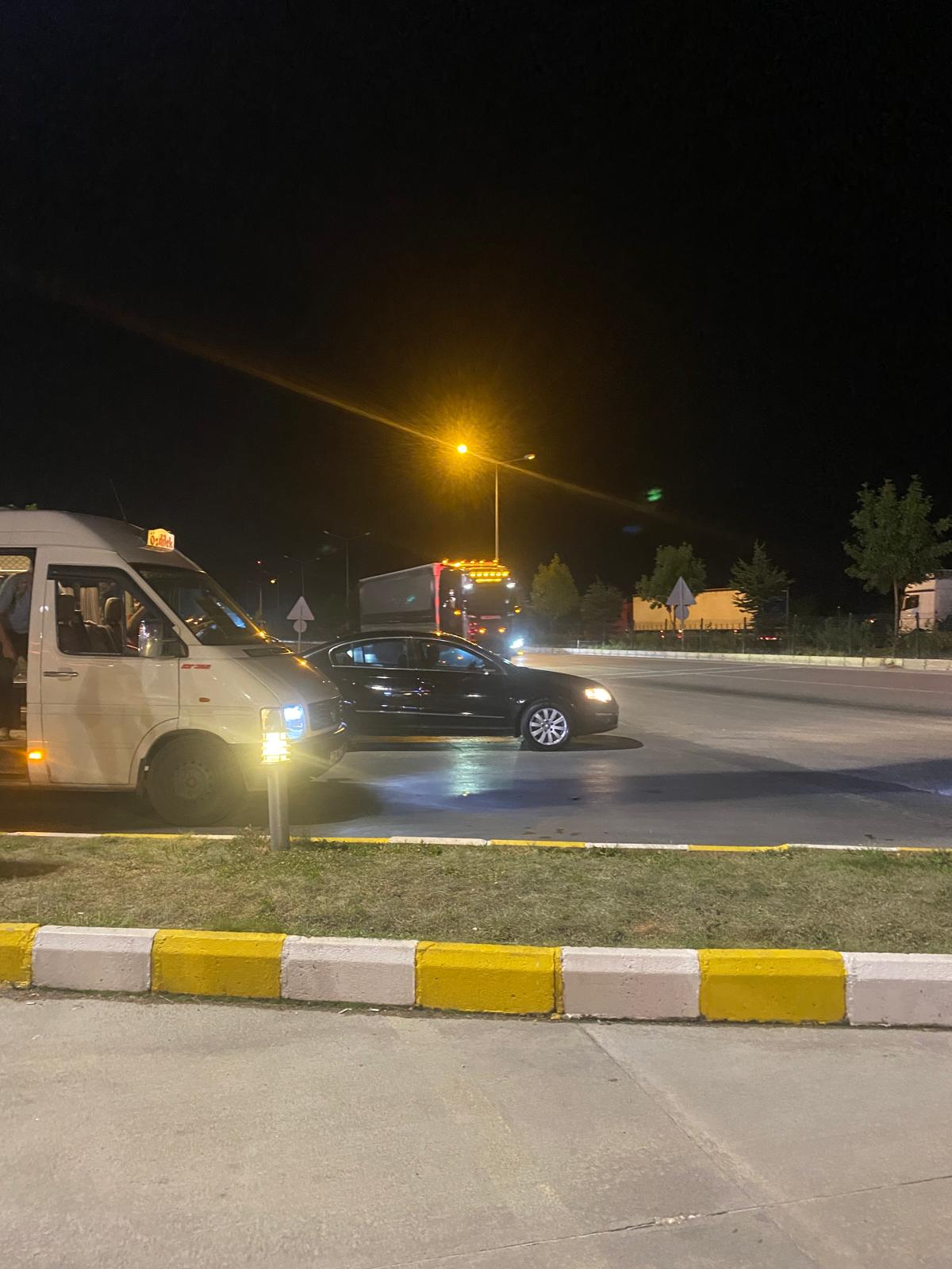 Ulaşımın Arapsaçına Döndüğü Güzergâha Vatandaşlar Tepkili!