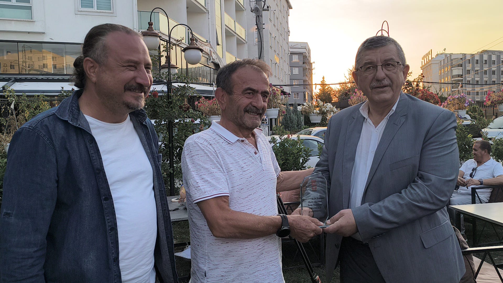 AGC Tavla Turnuvası Şampiyonları Belirlendi