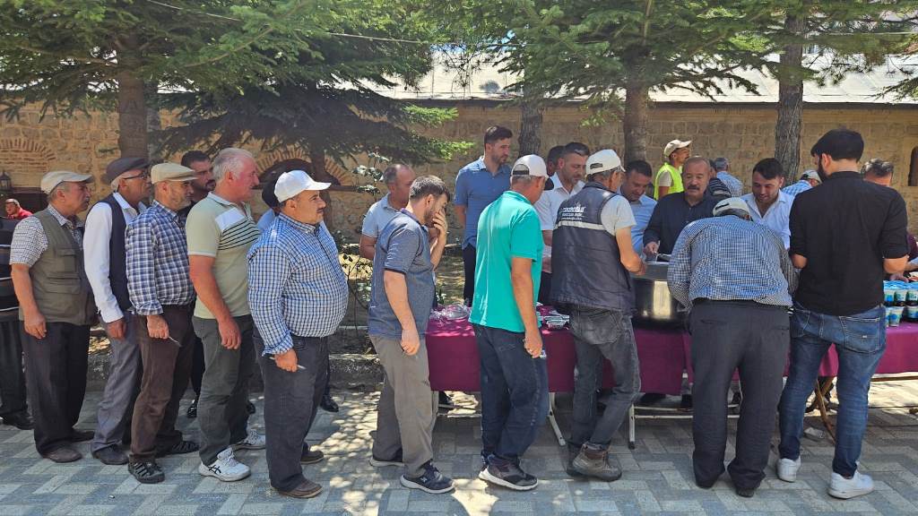 MİLLETVEKİLİ TAYTAK, YÜZYILLIK GELENEĞİ YENİDEN BAŞLATTI