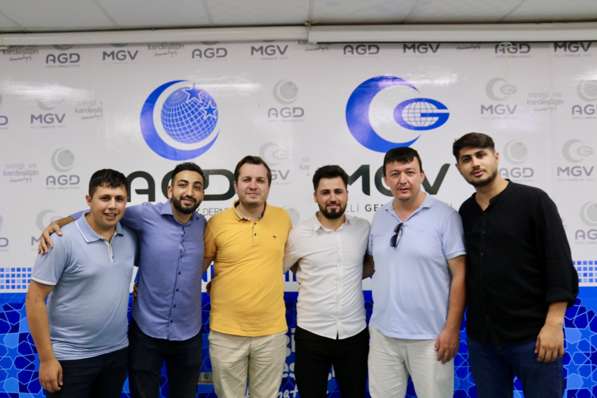 Genç Siyasi İsim Karataş Sevinç ve Heyecana Ortak Oldu
