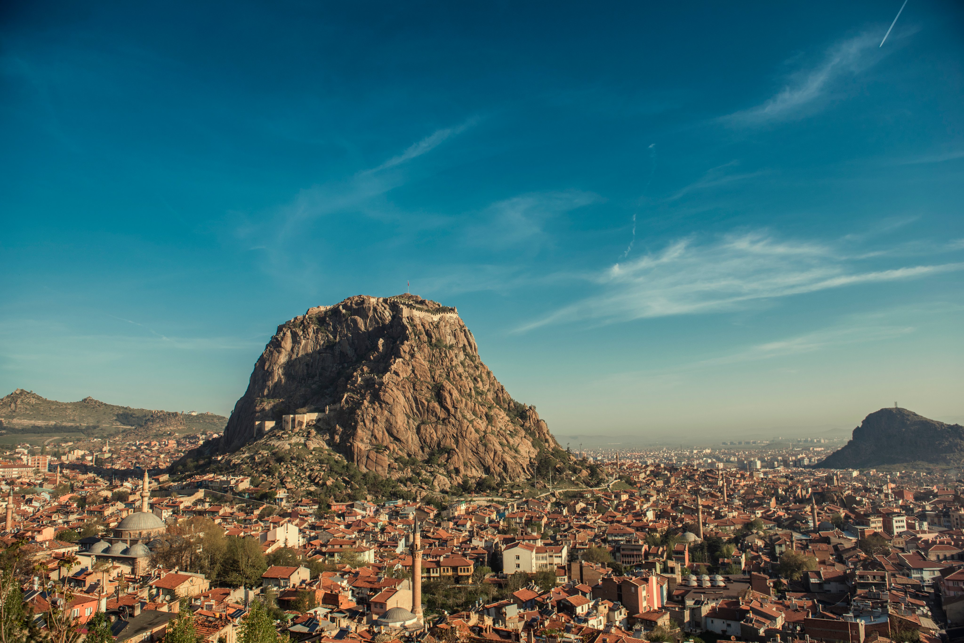 Karahisar Kalesi Afyon'un Tarihi Simgesi