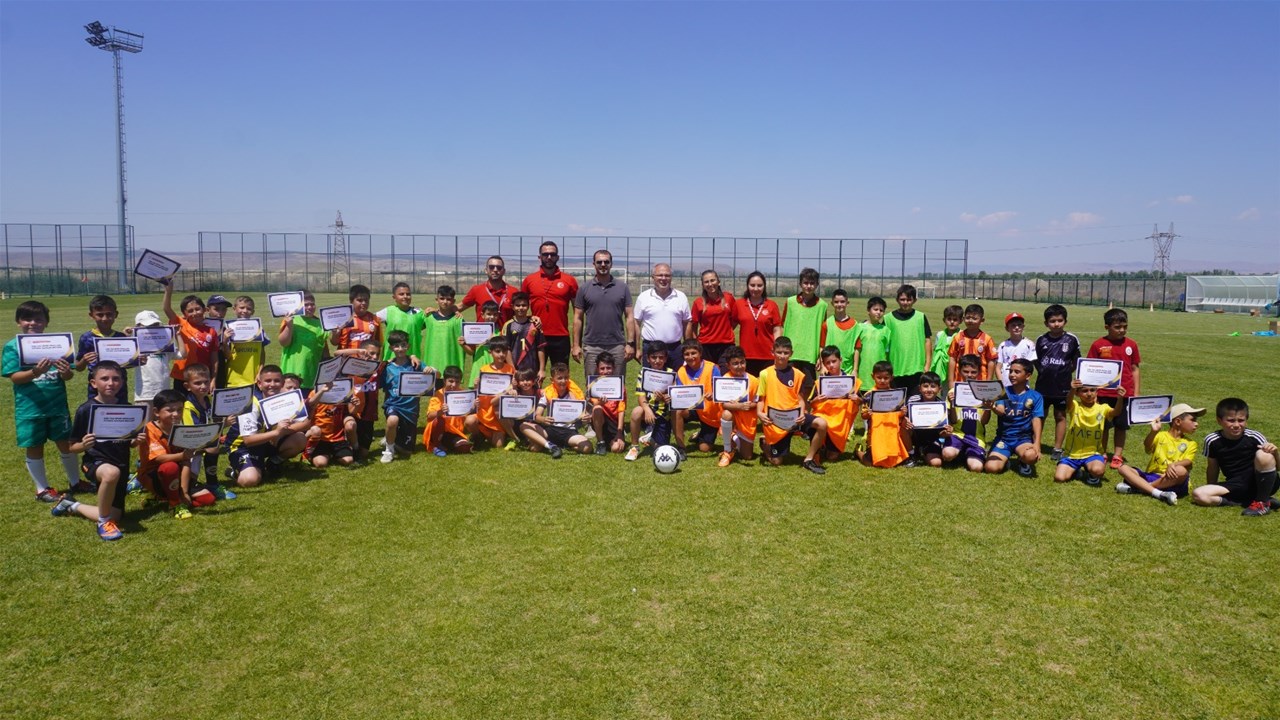 Afyonkarahisar’da Genç Futbolcular Buluşması