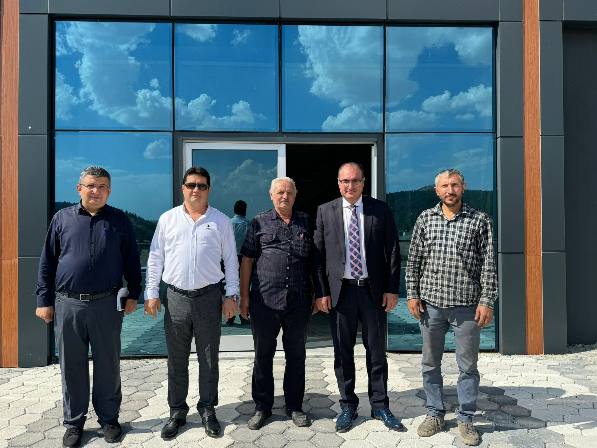 Kaymakam Arıkan ve Başkan Aynacı Sanayi Esnafını Ziyaret Etti