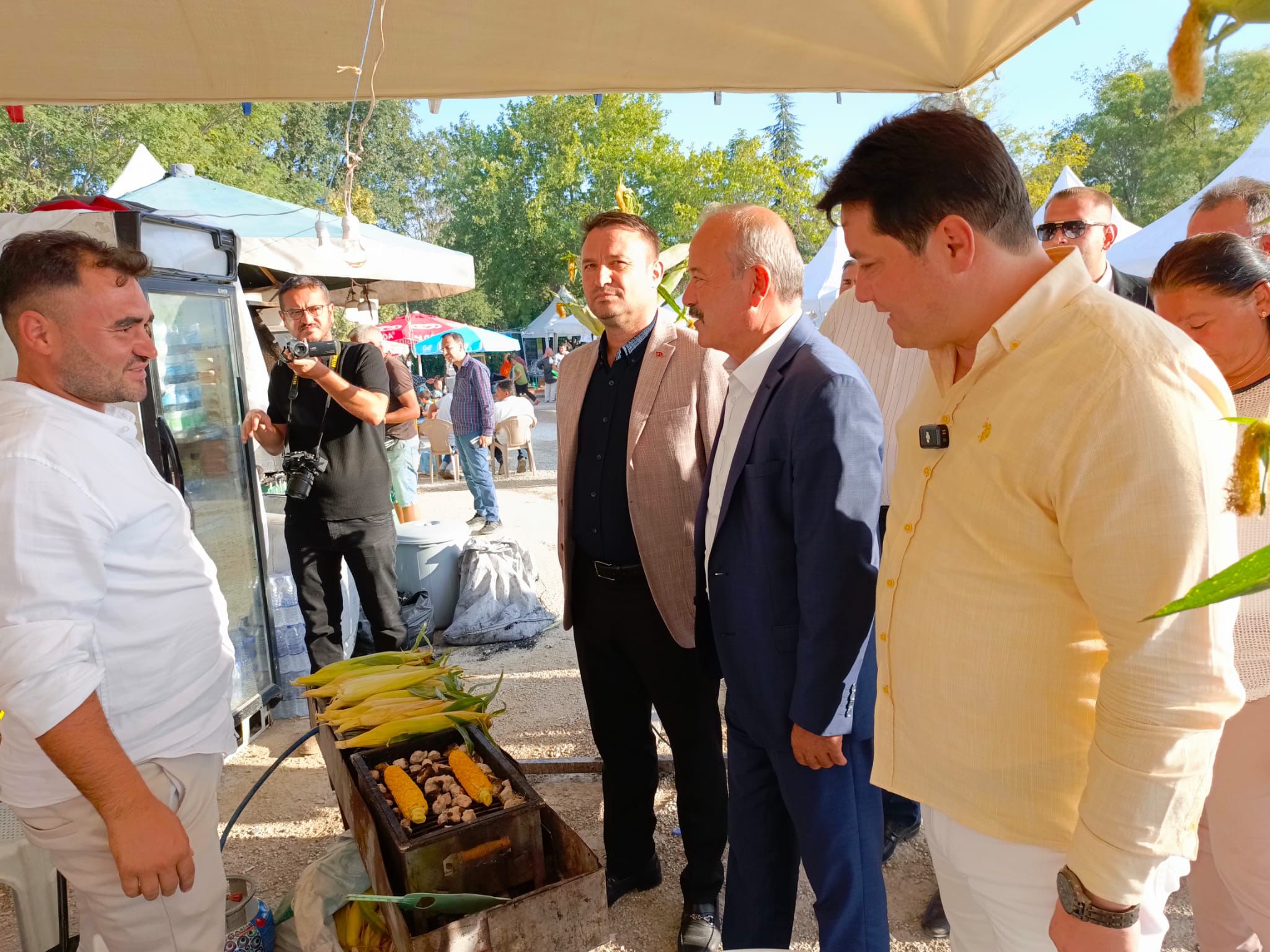 Bolvadin'de 33. Kaymak Ve Eber Gölü Festivali Coşkusu Sürüyor!
