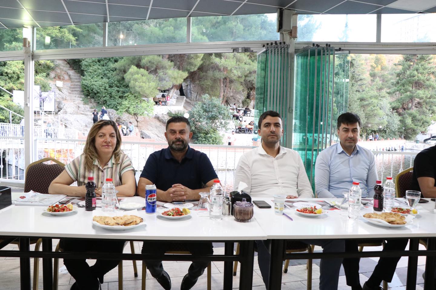 Dinar’da Veda Yemeği Düzenlendi
