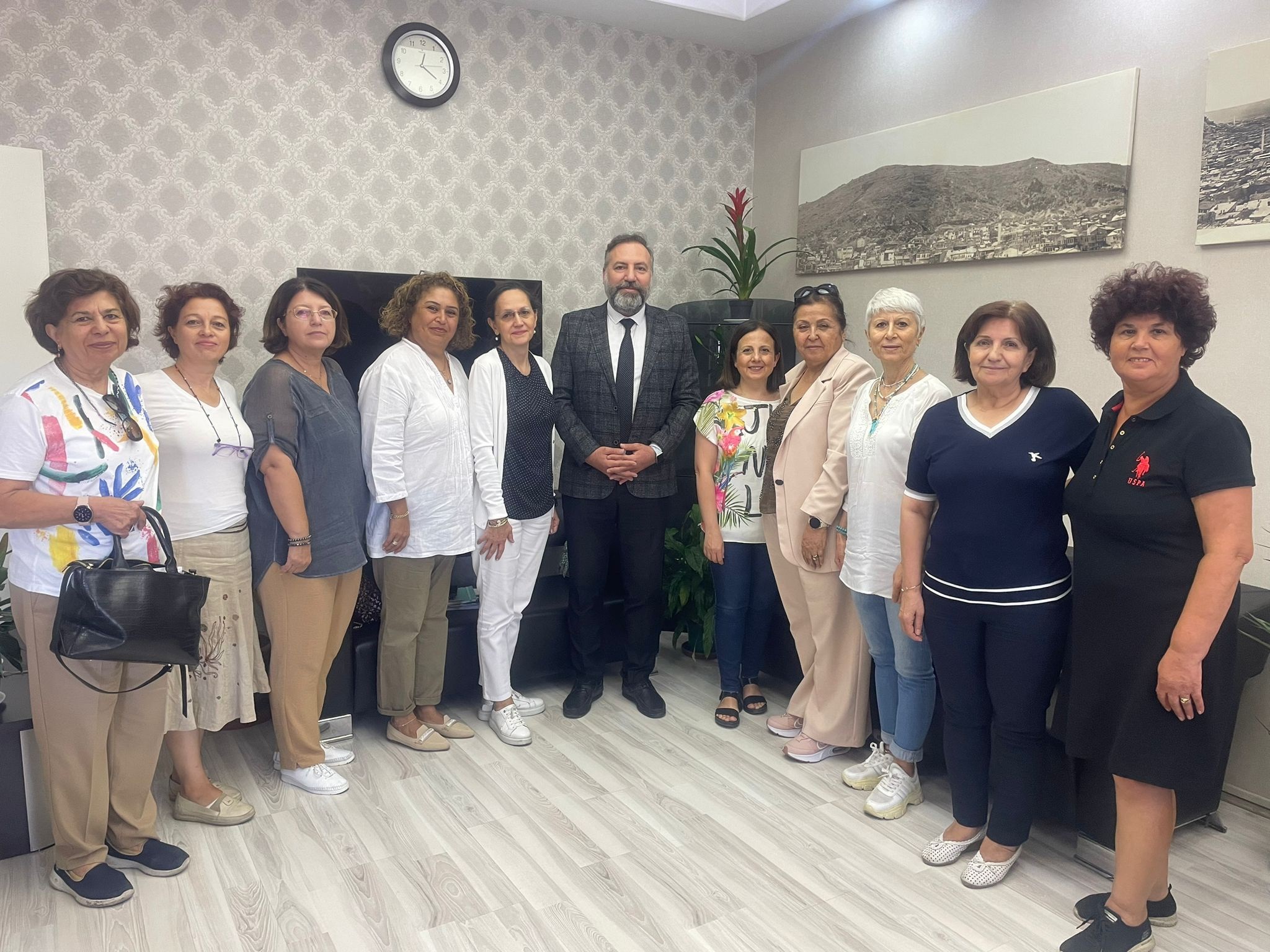 Afyonkarahisar Belediyesi Kadınlar Meclisi İlk Toplantısını Yaptı