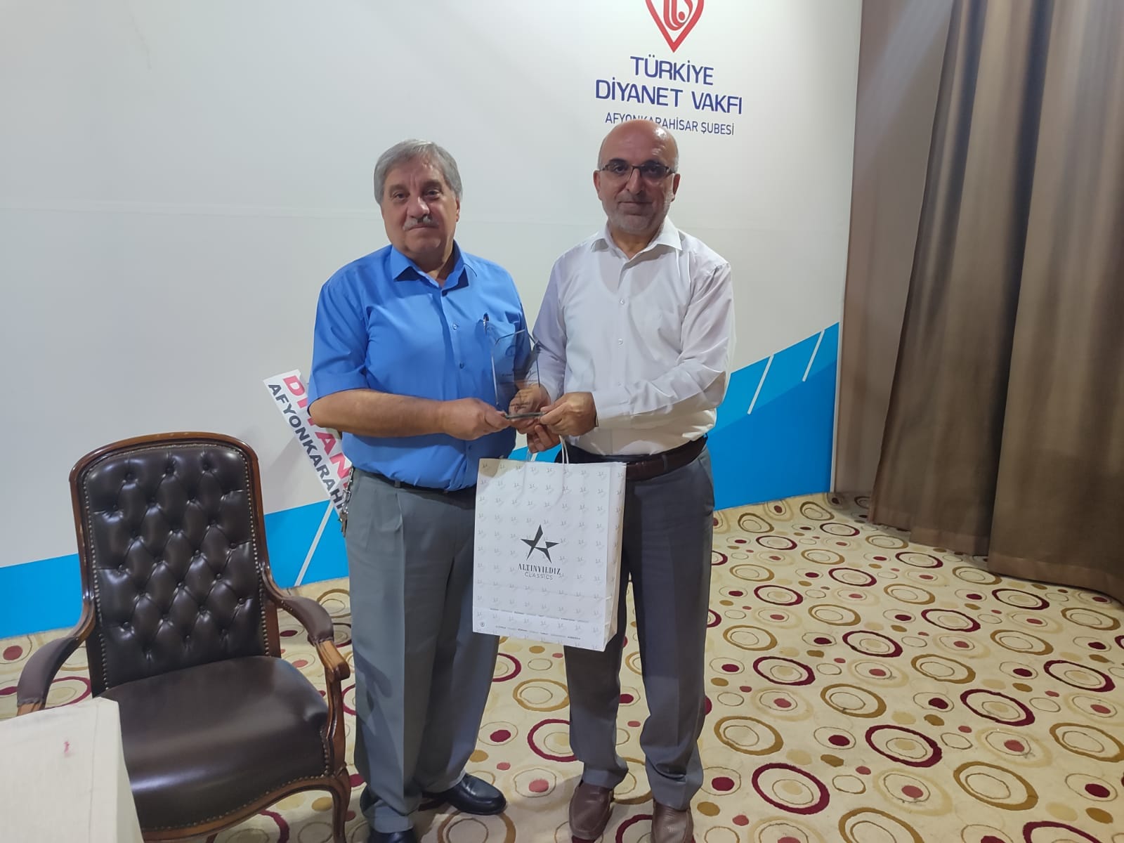 İl Müftülüğünde Emekli Personele Veda Programı