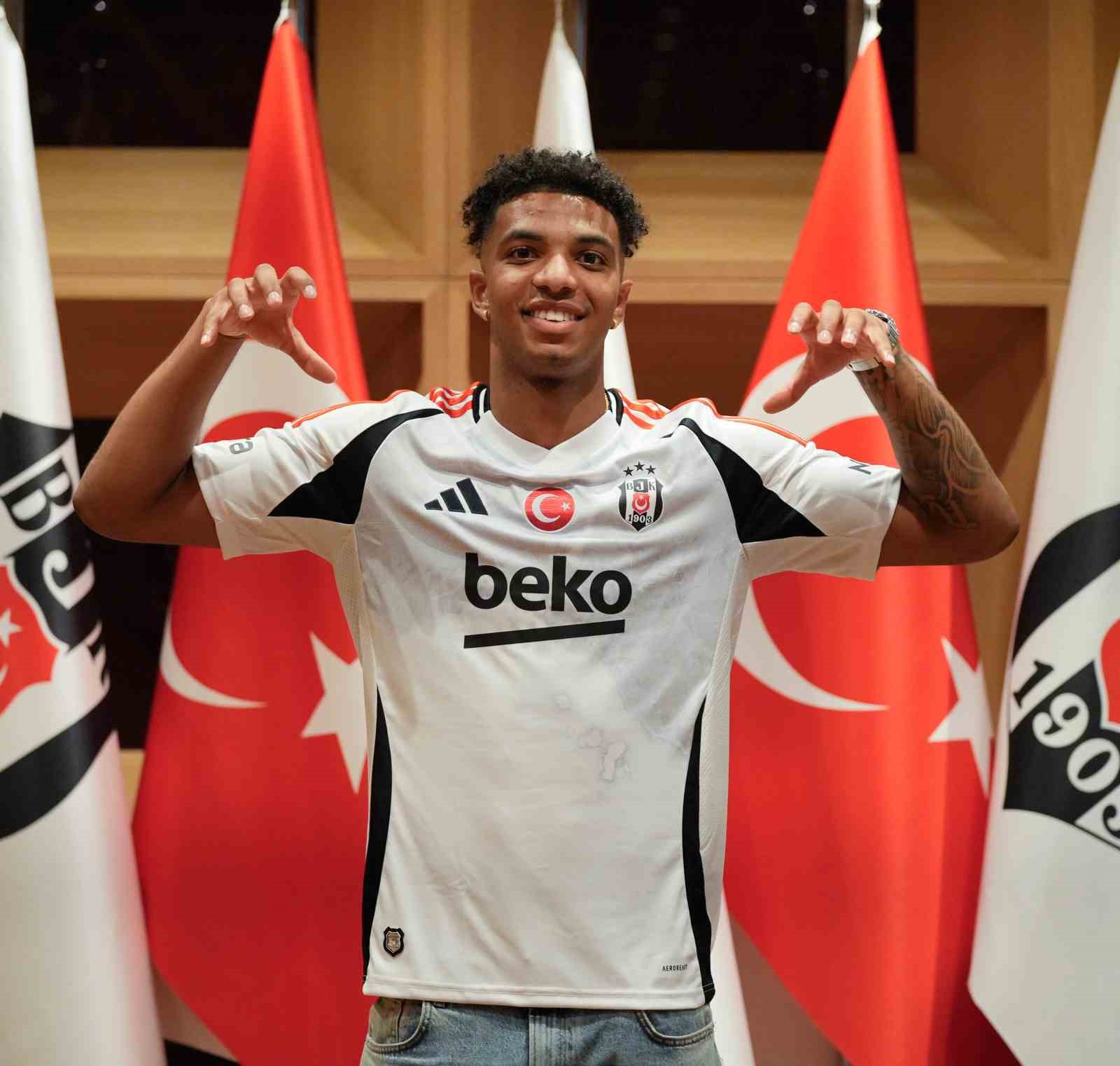Resmen Duyurdular!  Beşiktaş'ta Cher Ndour, Sağlık Kontrolünden Geçti