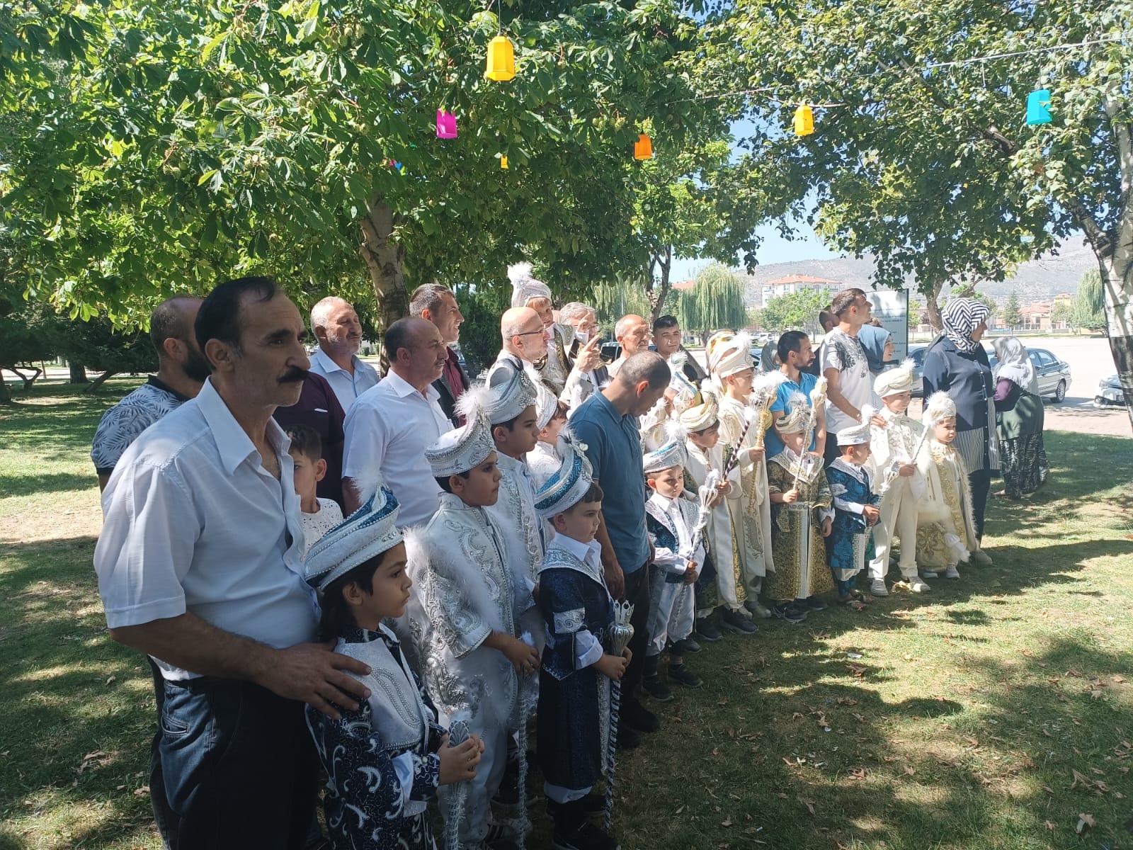 AK PARTİ 23. YILINDA 23 ÇOCUĞU SÜNNET ETTİRDİ!