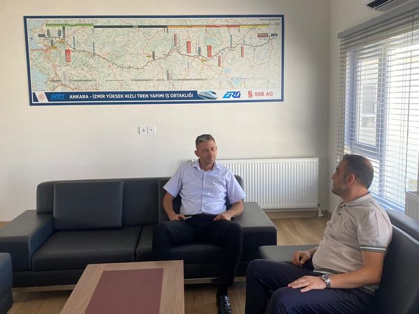 MHP’li Başkan Kolları Sıvadı Gündemi Hızlı Tren Projesi Oldu