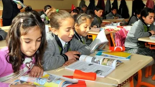 İLKOKULLARDA SINAV SAATİ KALKTI