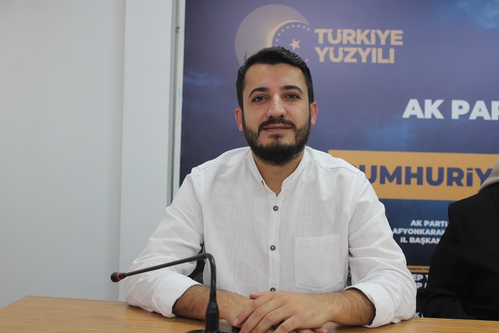 "AK PARTİ GEÇMİŞ ZORLUKLARI AŞTI, YENİDEN AŞACAK"