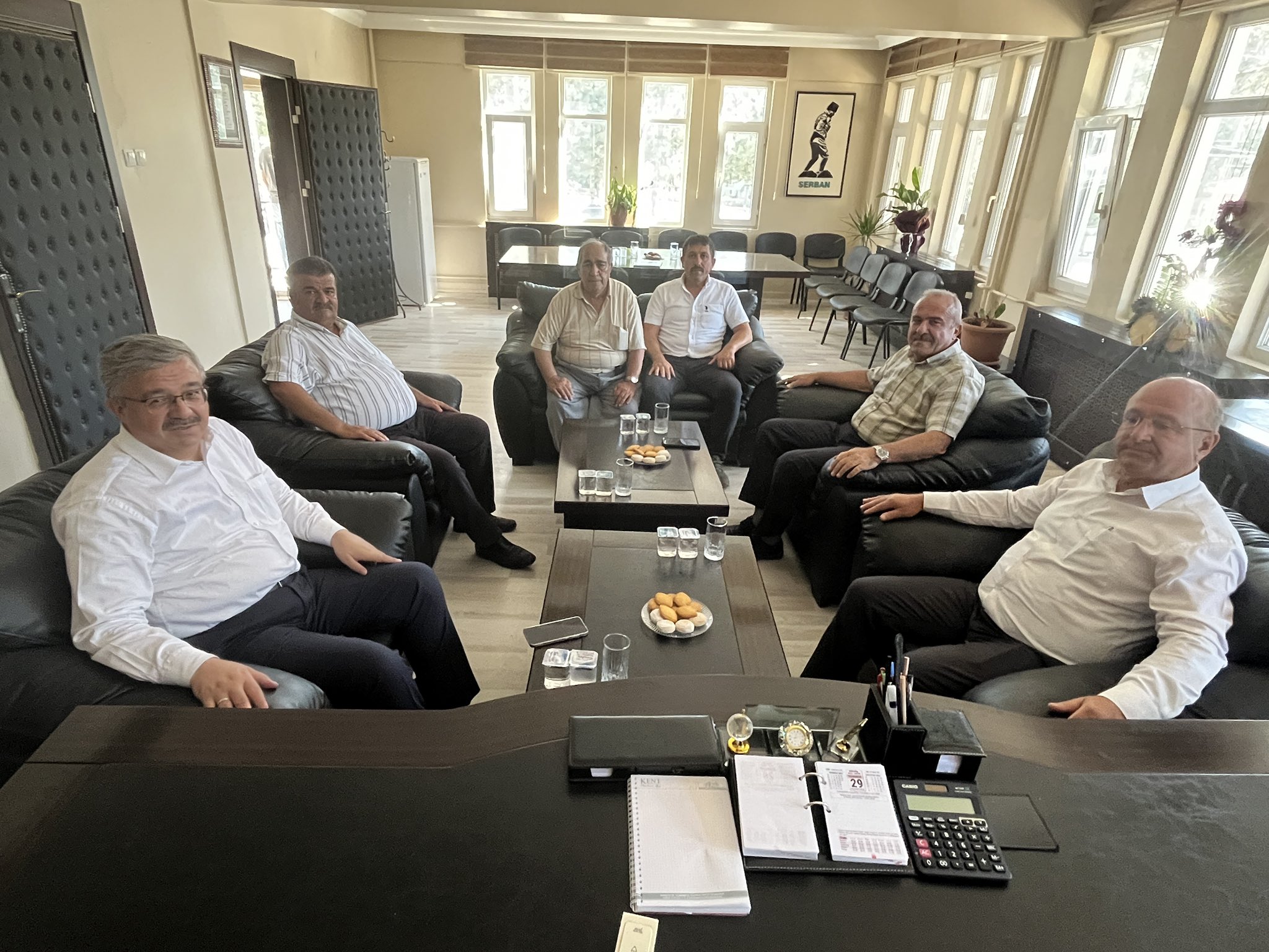 Serban Halkıyla Yakından İlgilendi Başkan Çelikkol’u Ziyaret Etti