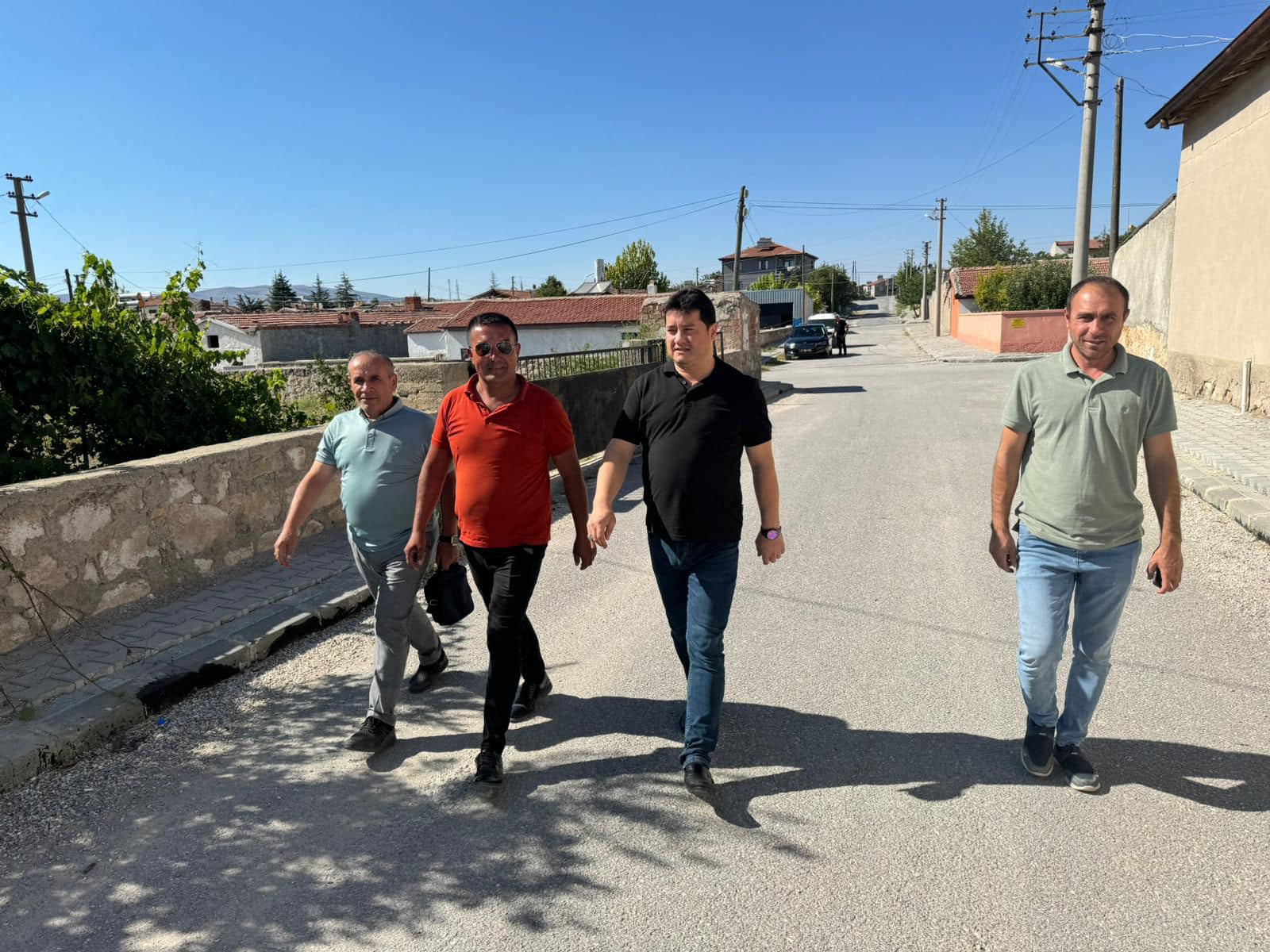 BAŞKAN AYNACI MAHALLE ZİYARETLERİNE DEVAM EDİYOR