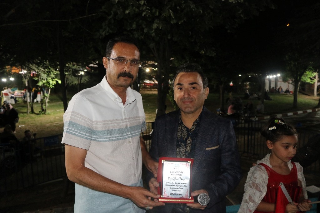 BOLVADİN KAYMAK VE EBER GÖLÜ FESTİVALİ TAM GAZ DEVAM EDİYOR