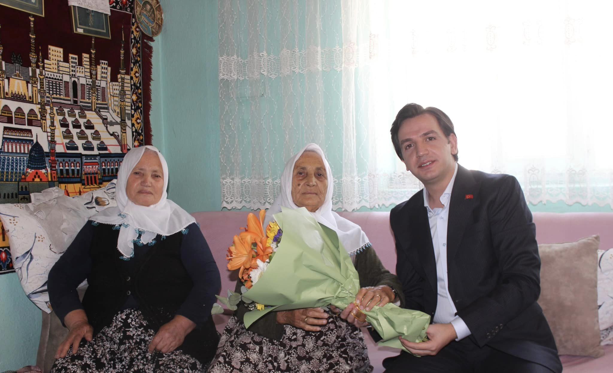 Kaymakam Sedat Akpınar'dan Şehit Annesine Ziyaret