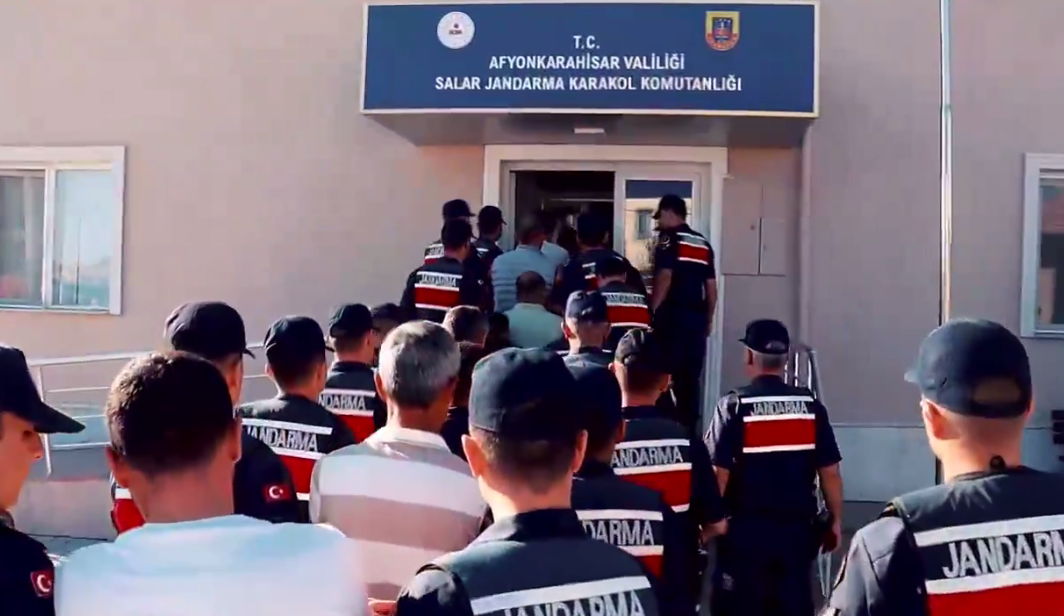 Jandarma Ekipleri Kararlı Operasyonlar Devam Ediyor