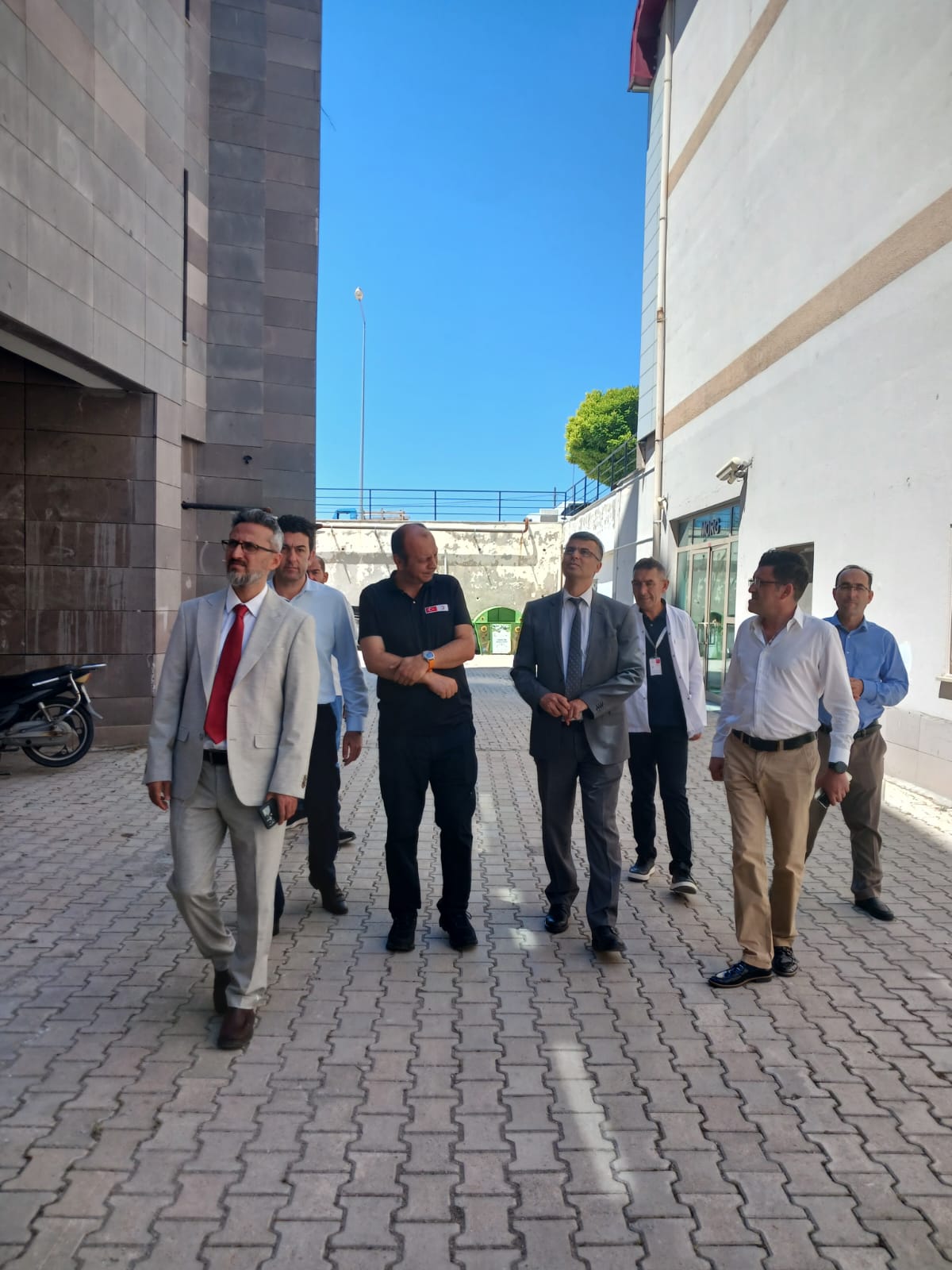 İl Sağlık Müdürü Uzm. Dr. Korkmaz, Şuhut Devlet Hastanesi’ni Ziyaret Etti!
