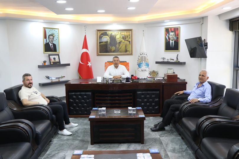 Başkan Topçu ve İş İnsanı Eroğlu’ndan Dinar Belediye Başkanı Topçu’ya Hayırlı Olsun Ziyareti