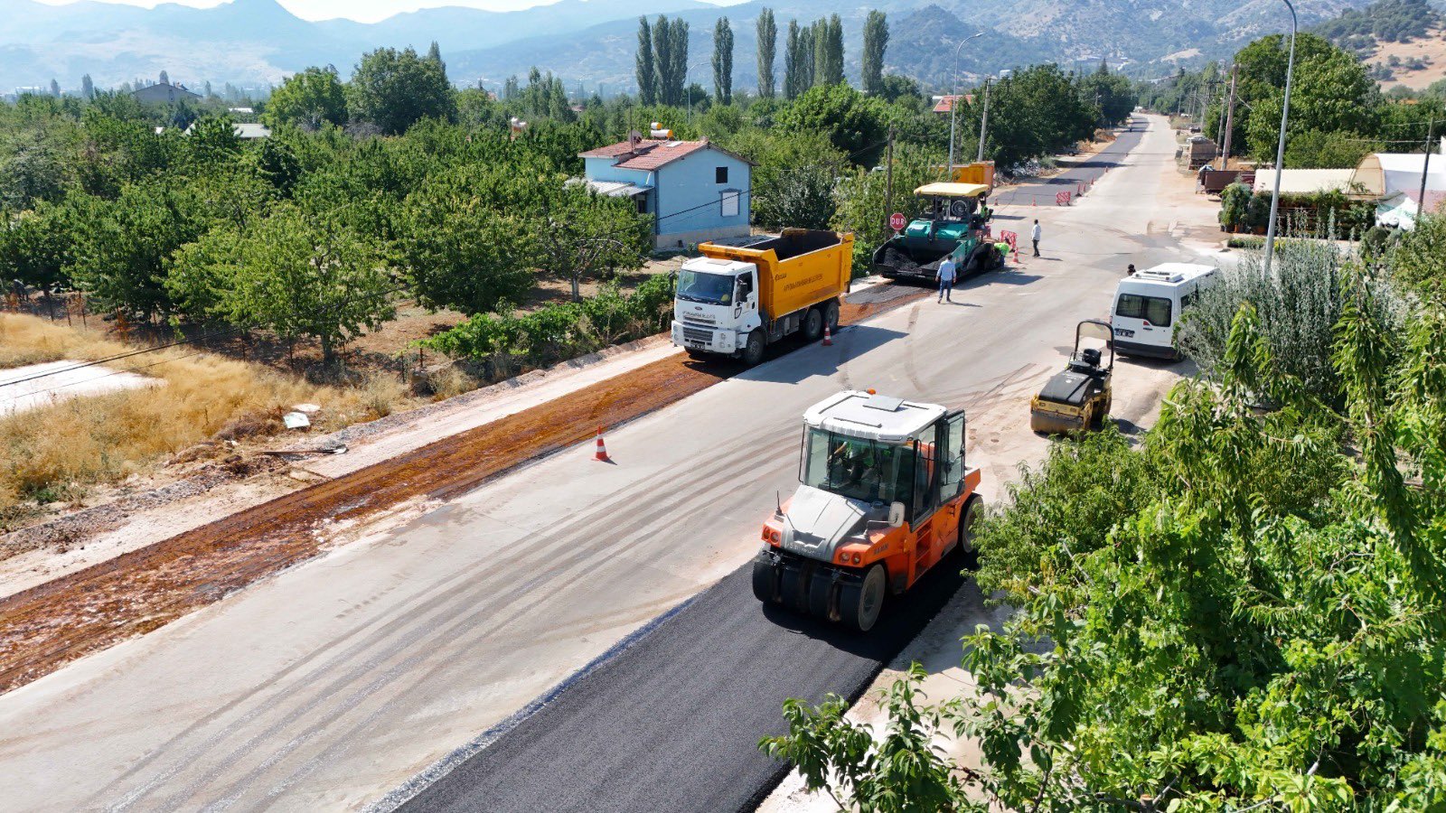 Afyonkarahisar Belediyesi Çakırköy Yolunu Yeniliyor!