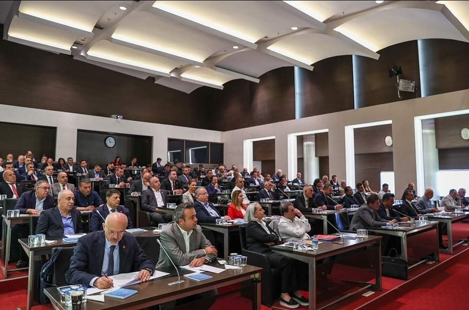 İL BAŞKANI ERHAN KOMİSYON TOPLANTISINA KATILDI