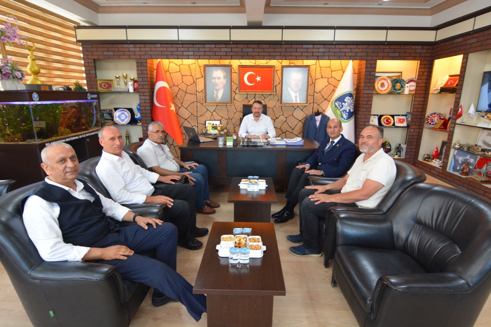 BAŞKAN ÖZTAŞ, GAZİLER VE ŞEHİT YAKINLARINI AĞIRLADI