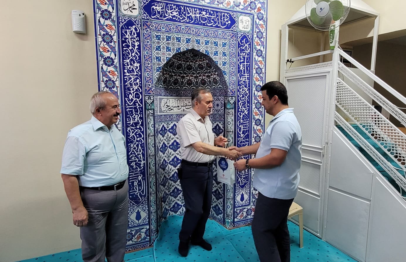 Salar Erkek Hafızlık Kursu Öğreticisi, Hafızlık Yarışmasında Bölge Üçüncüsü Oldu