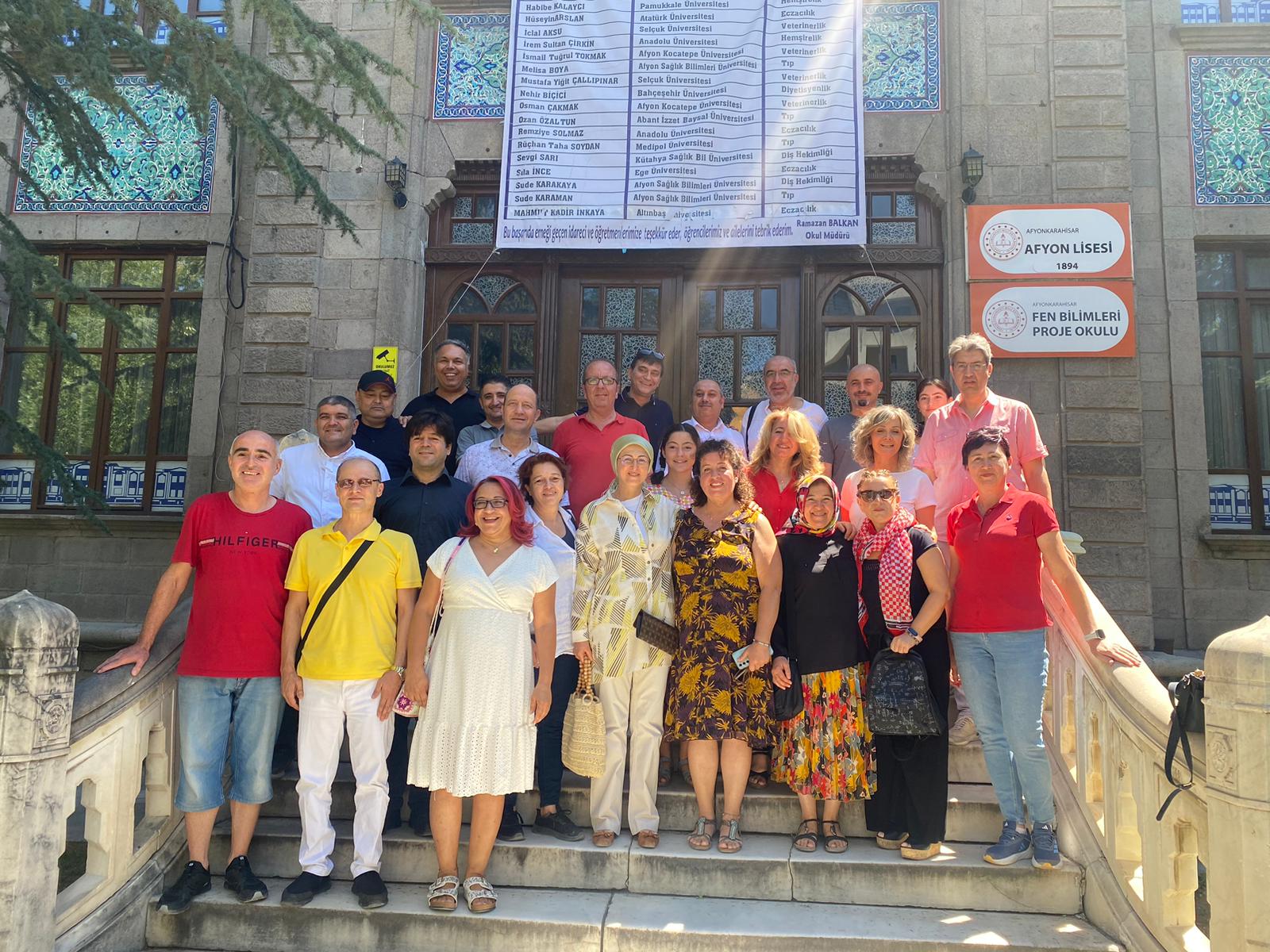 Afyon Lisesi 1991 Mezunları 33 Yıl Aranın Ardından Tekrar Buluştu!