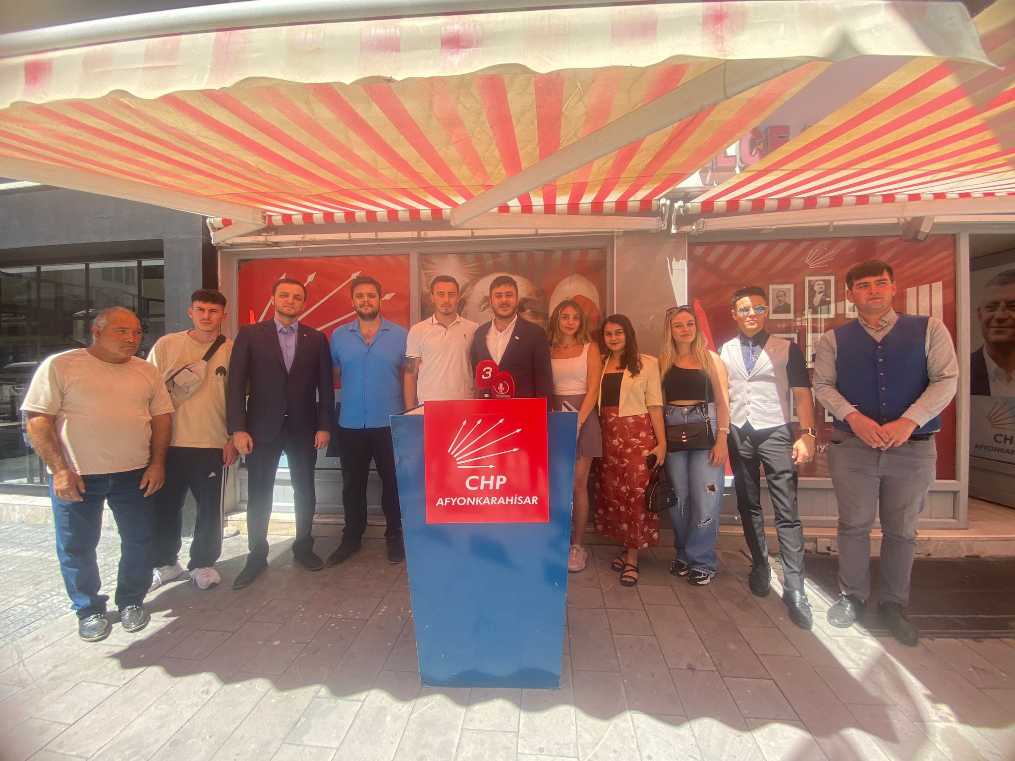 "İktidar Gençlerle Gelecek"