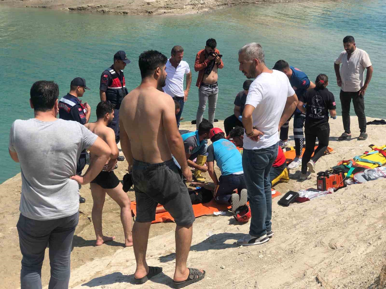 Suya Giren İki Kardeşten Acı Haber!