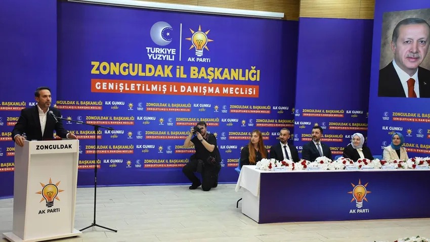 Bakan Bayraktar: Sakarya Gaz Sahası'nda üretilen doğalgaz 6 milyon metreküpe çıktı