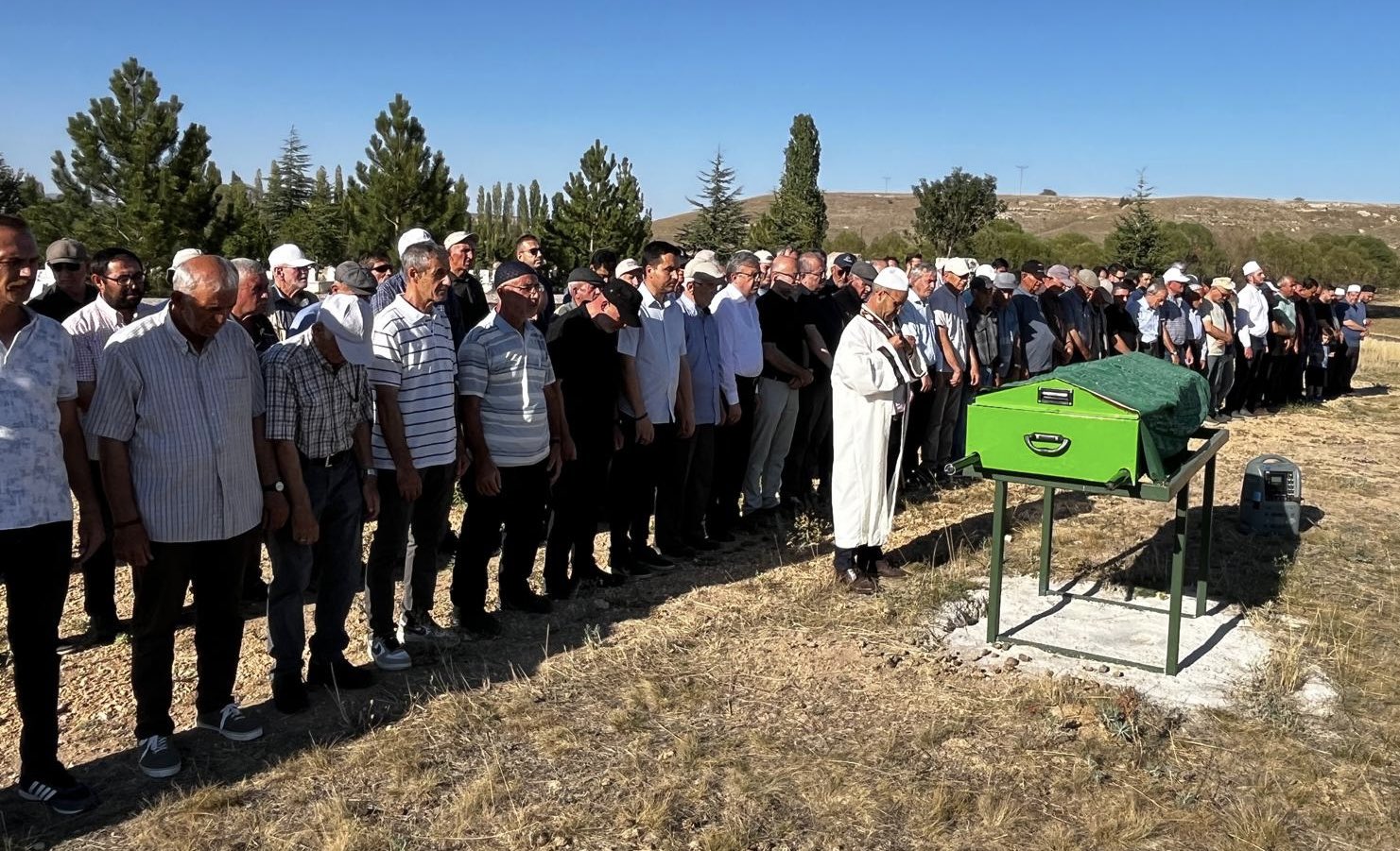 AK Parti Afyonkarahisar Yönetim Kurulu Üyesi Fatma Erdoğan'ın Annesi Emine Erdoğan Son Yolculuğuna Uğurlandı