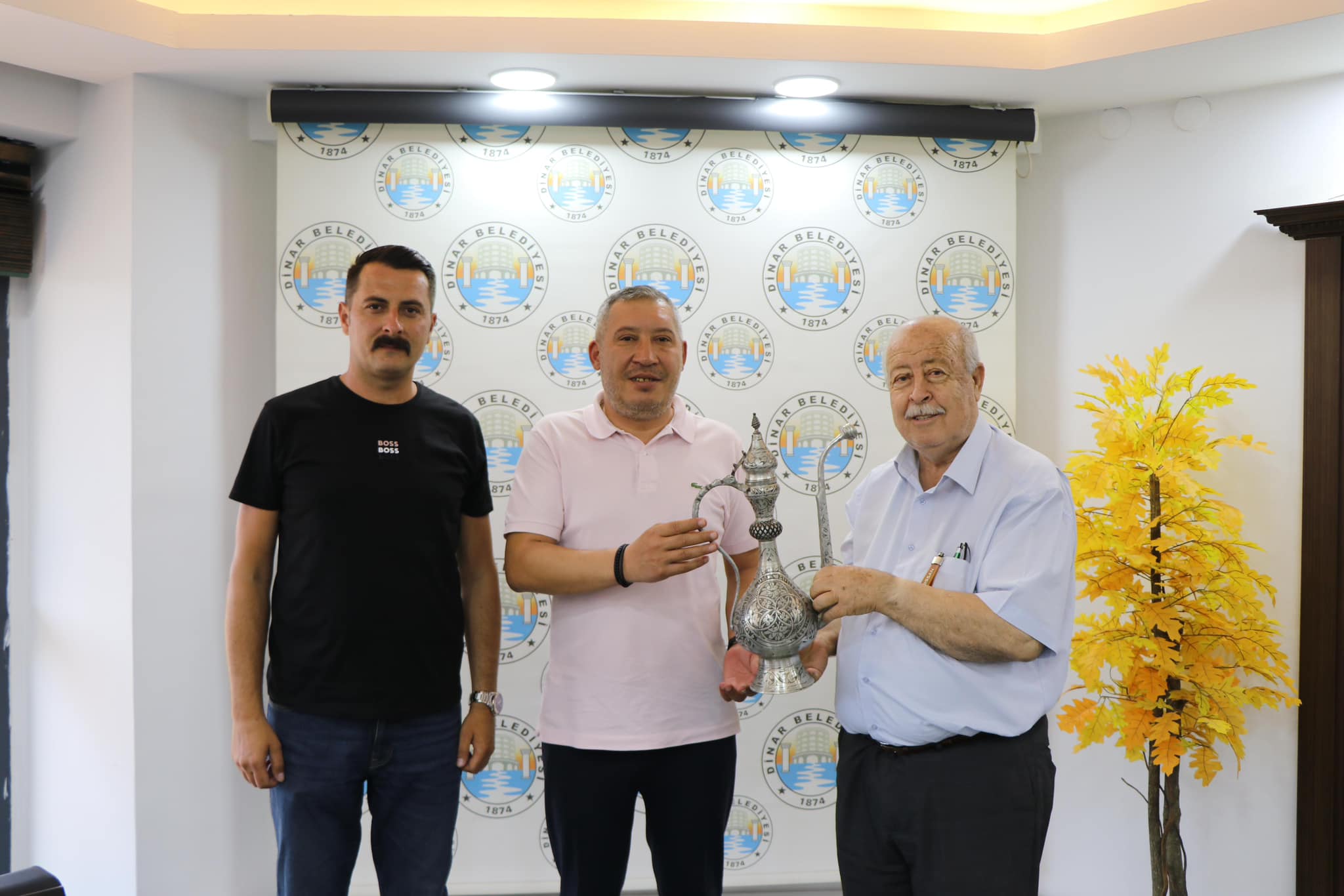 Muhtarlar Konfederasyonundan Başkan Topçu’ya Hayırlı Olsun Ziyareti