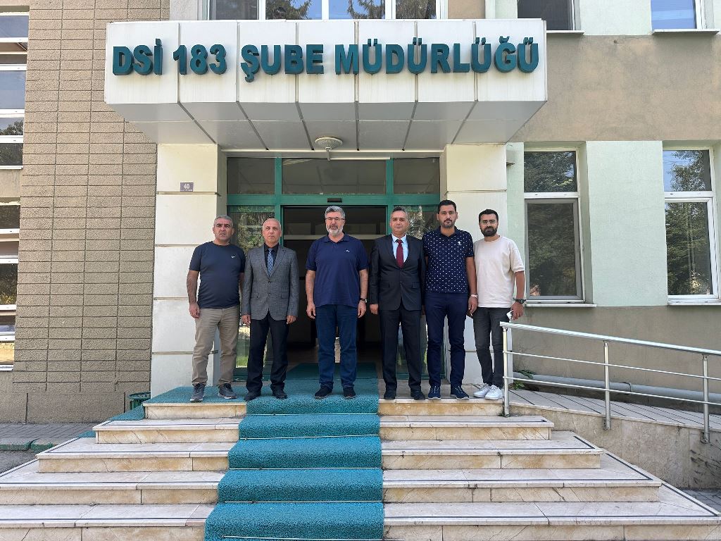 "ÇEVRE İLLERDEN HASTA KABUL EDEN BİR SAĞLIK SİSTEMİMİZ VAR"