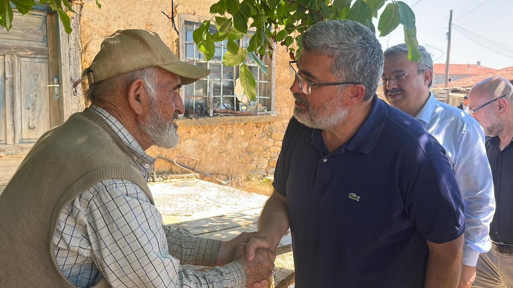 "ÇEVRE İLLERDEN HASTA KABUL EDEN BİR SAĞLIK SİSTEMİMİZ VAR"