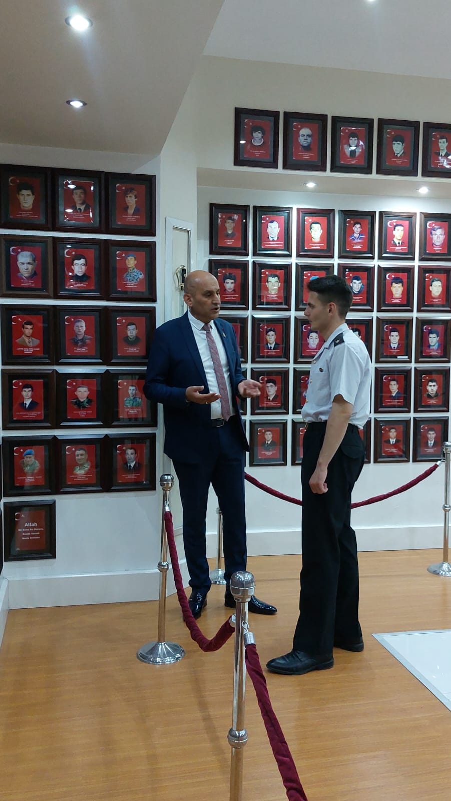 Şube Müdürü J.Tğm  Topal’dan  Şehitler Derneği’ne Destek Ziyareti