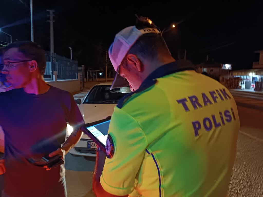ŞUHUT'TA ALKOL DENETİMİ YAPILDI